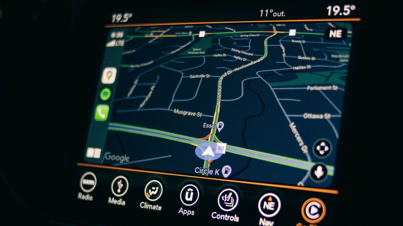 Hytem pour les applications GPS et GNSS (1)